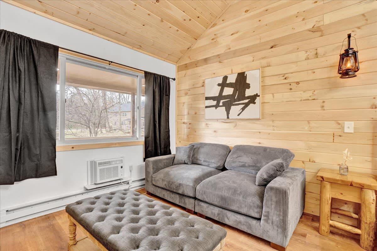 Charming Pocono Modern | Firepits | Pickleball!