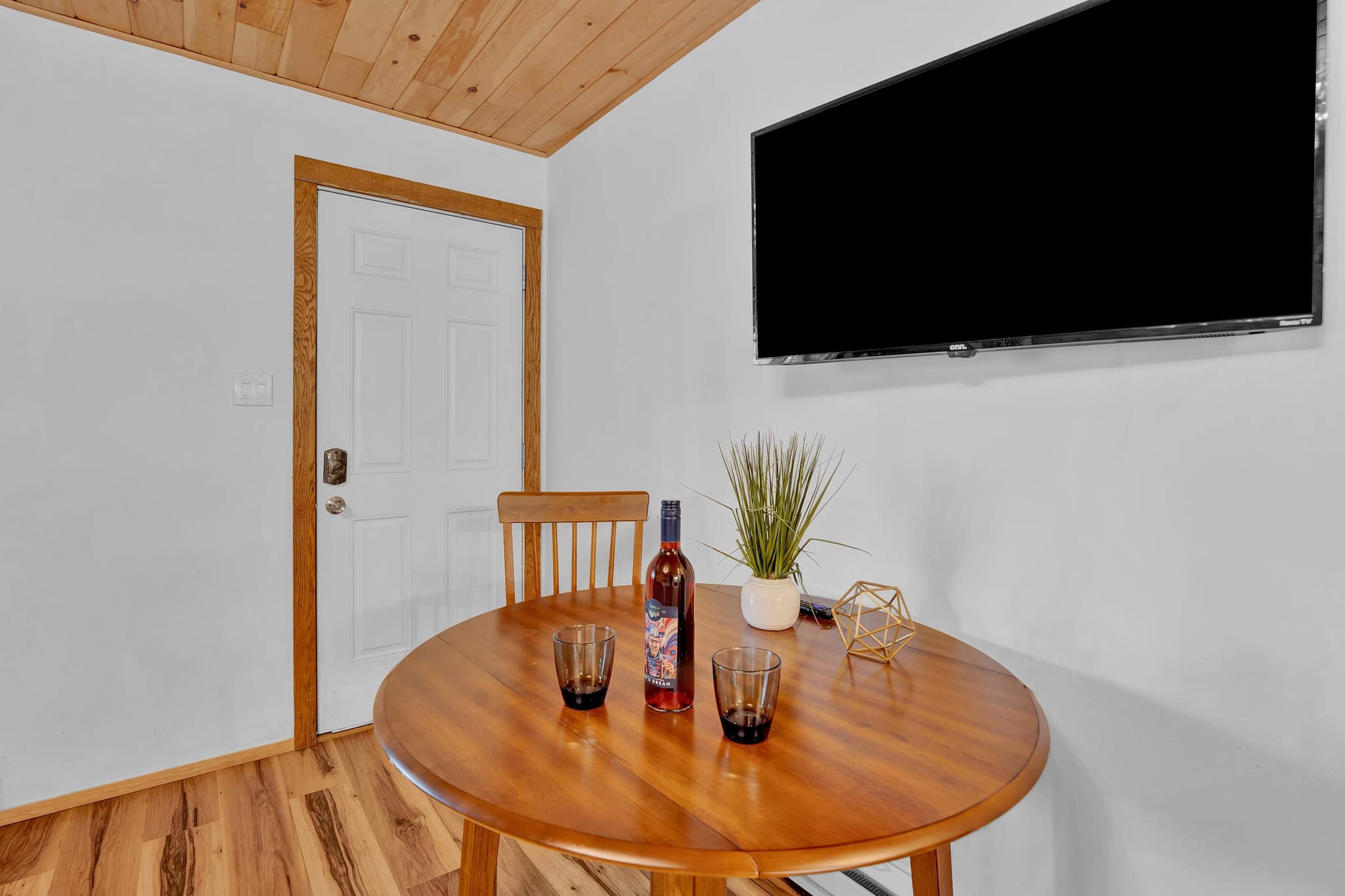 Cozy Poconos Retreat | Firepits | Pet Friendly