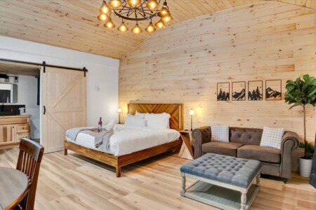 original 1042945040751728617 1798086338